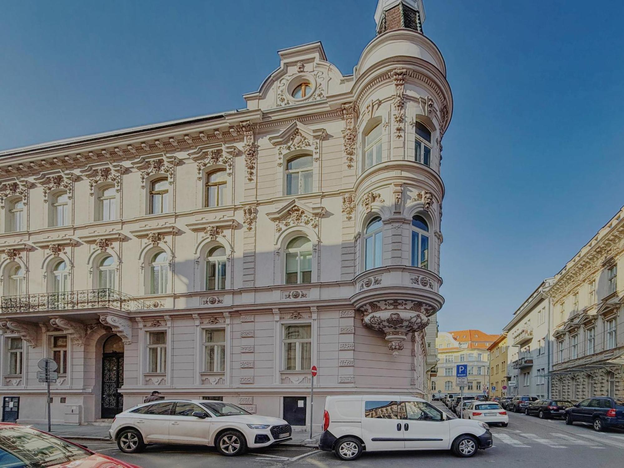 Beautiful Condo At The Old Town ブラチスラヴァ エクステリア 写真