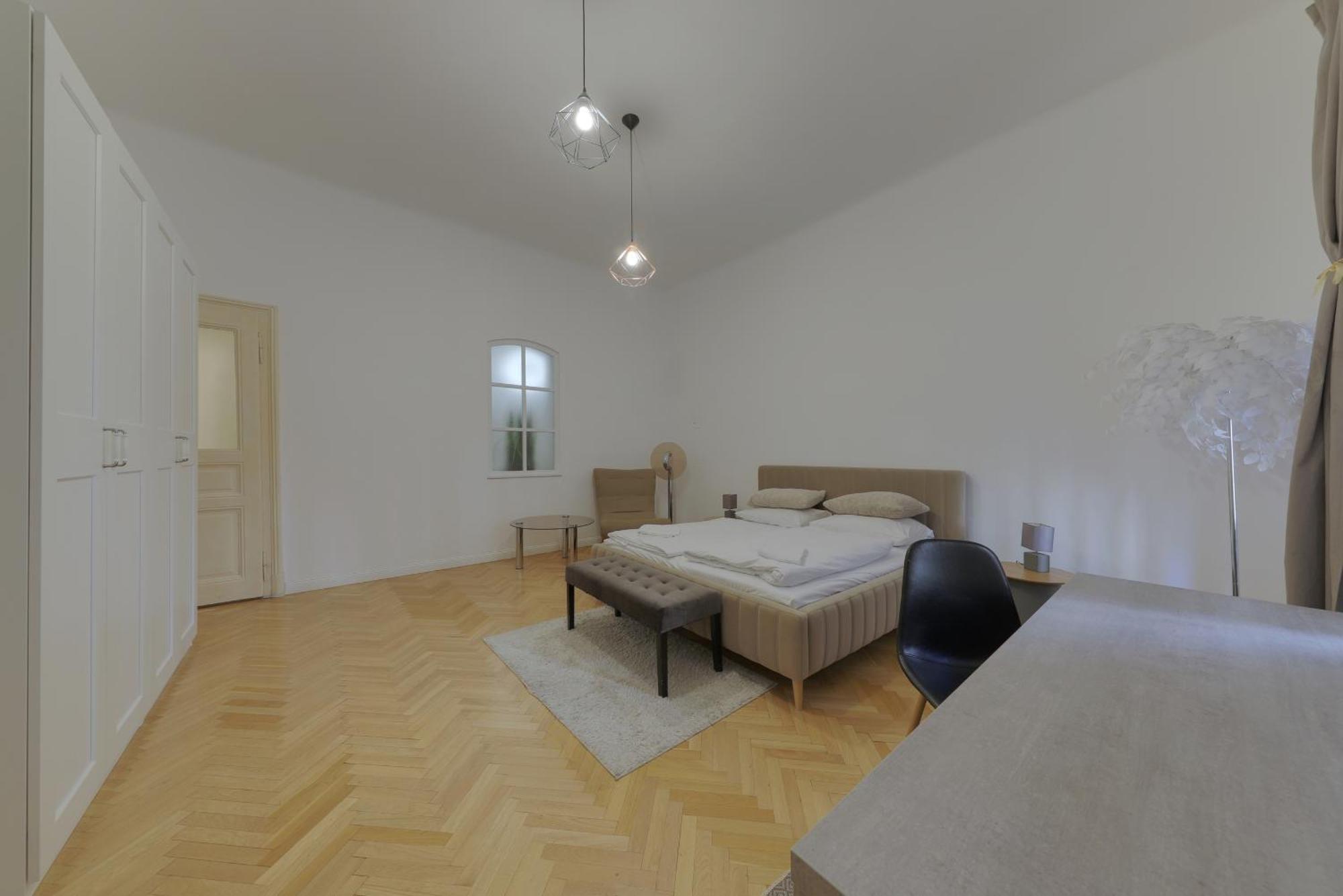 Beautiful Condo At The Old Town ブラチスラヴァ エクステリア 写真